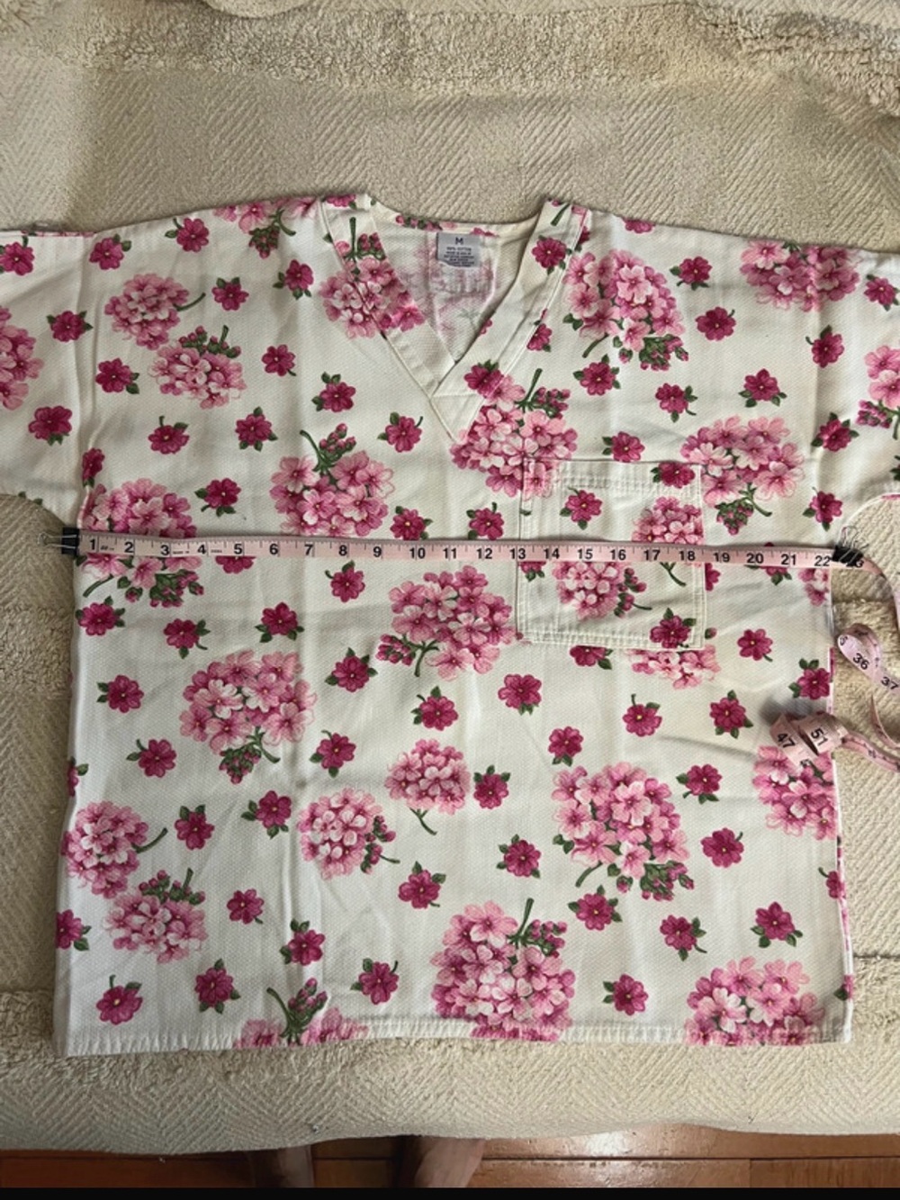 Women’s Scrub Top